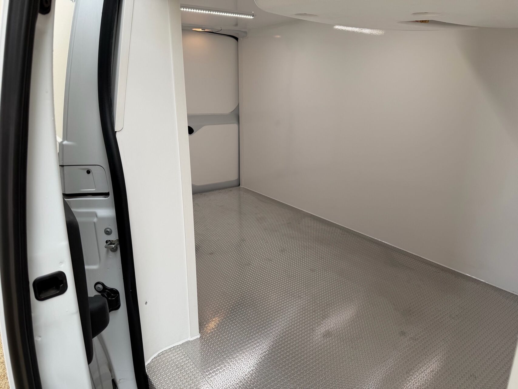 undefined Opel Vivaro Van fra 2026