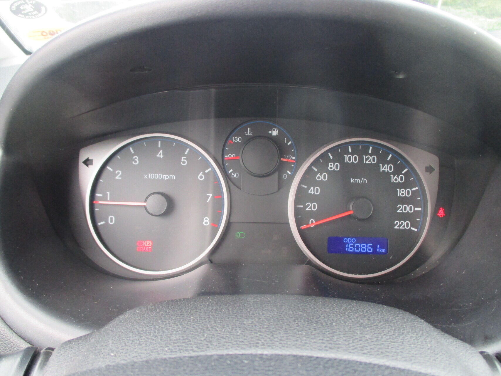Rød Hyundai i20 fra 2011