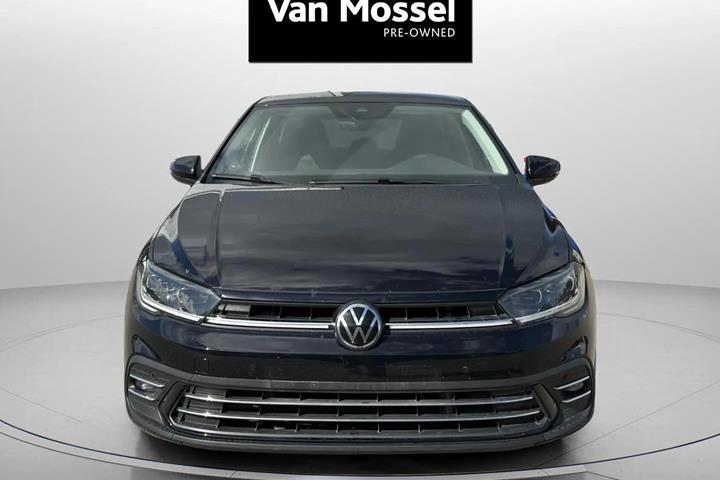 Sort VW Polo fra 2022