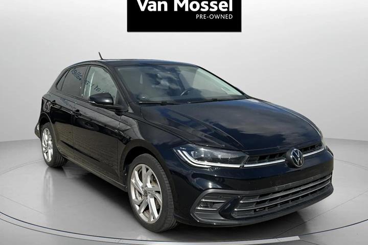 Sort VW Polo fra 2022