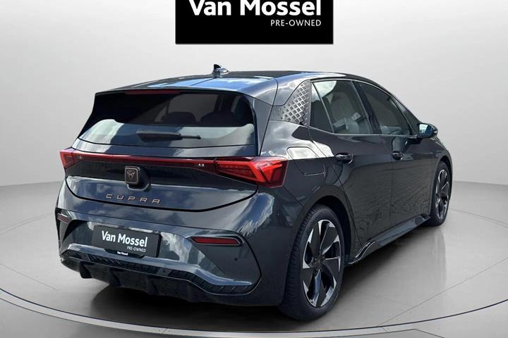 Grå Cupra Born fra 2024