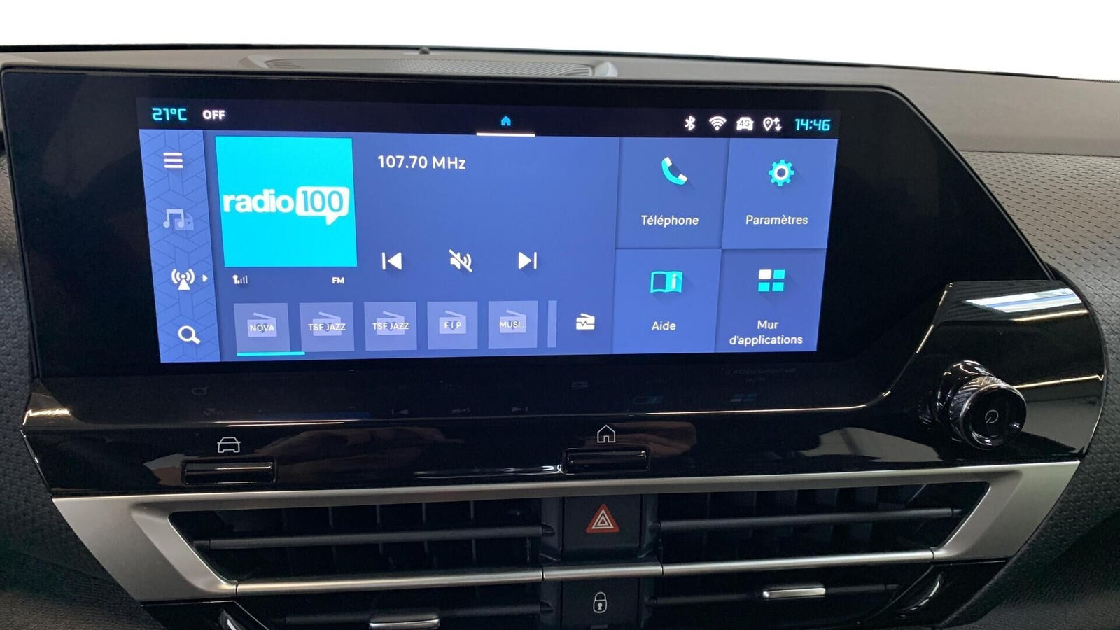 Blå Citroën ë-C4 fra 2025