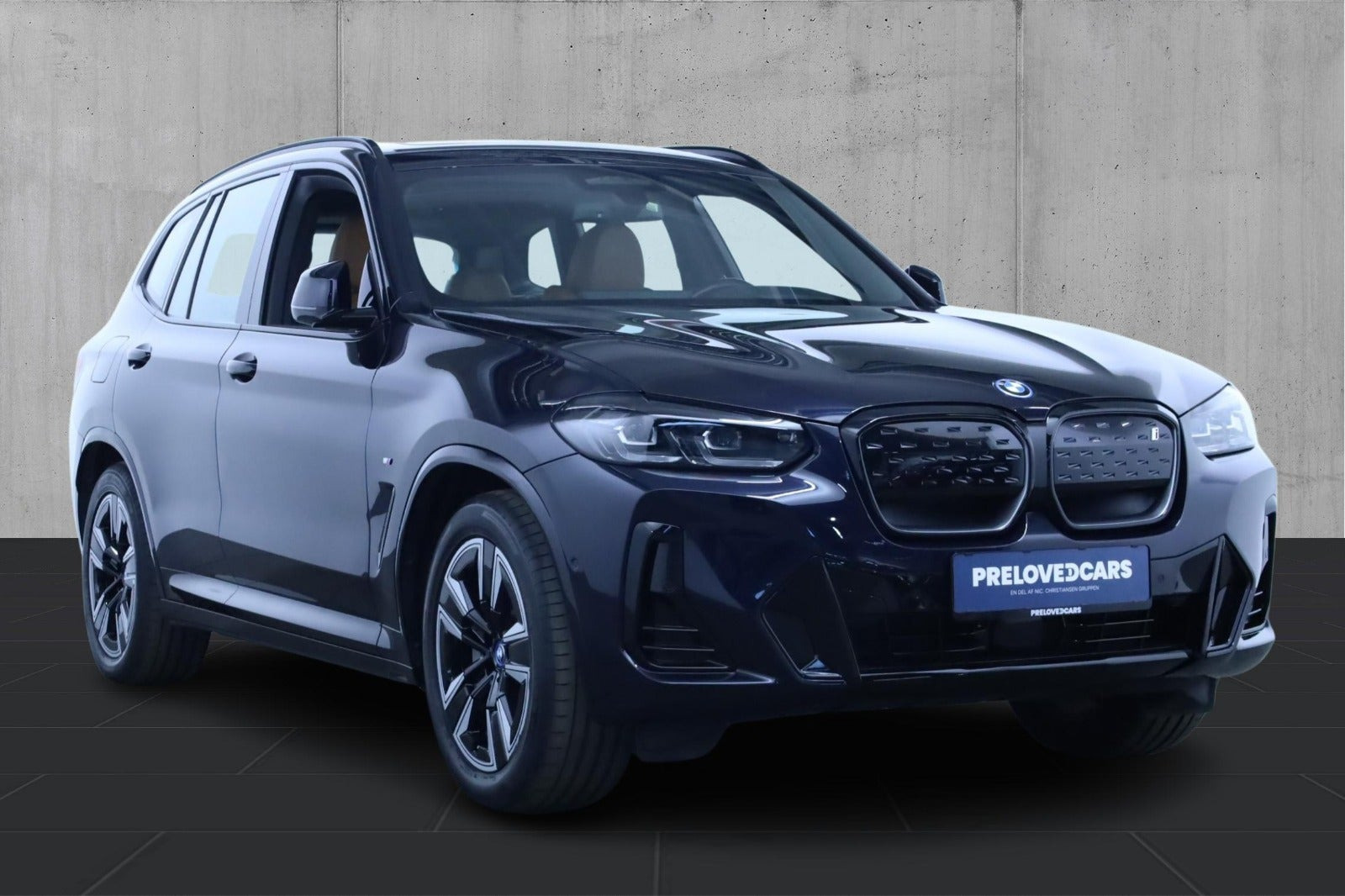 Sort BMW iX3 fra 2022