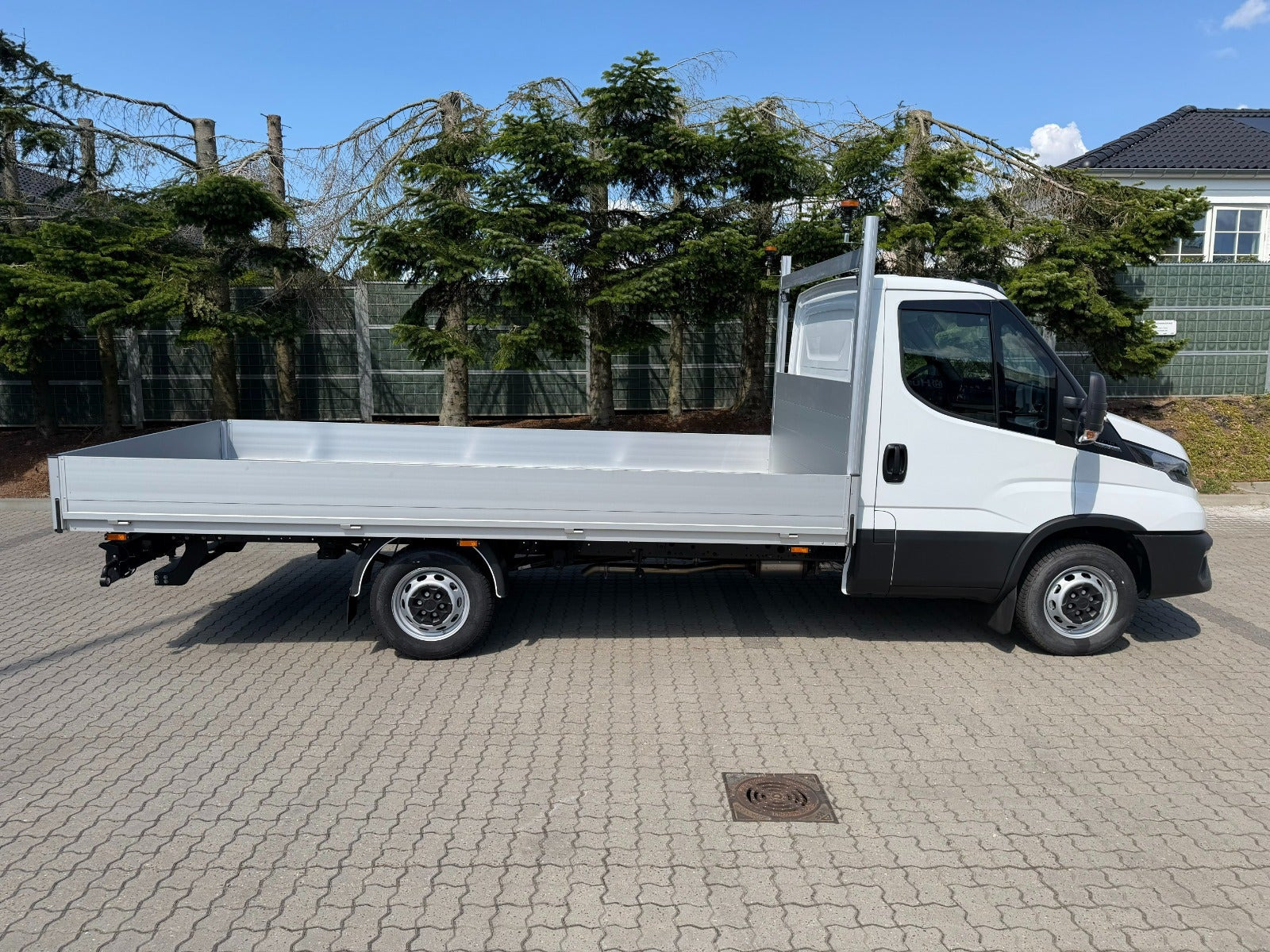 Hvid Iveco Daily fra 2019