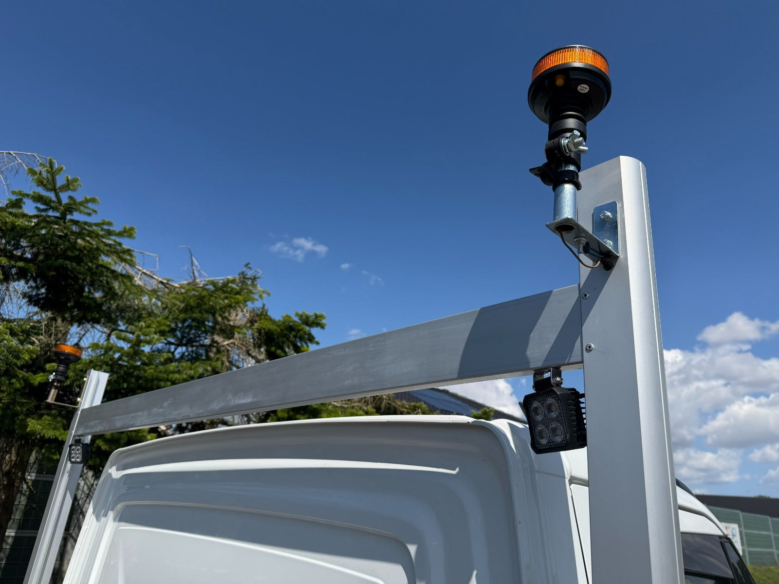 Hvid Iveco Daily fra 2019