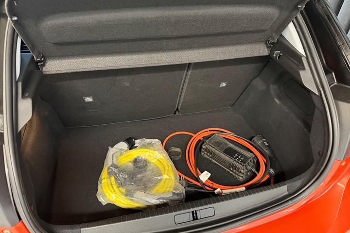 Orange Opel Corsa-e fra 2022