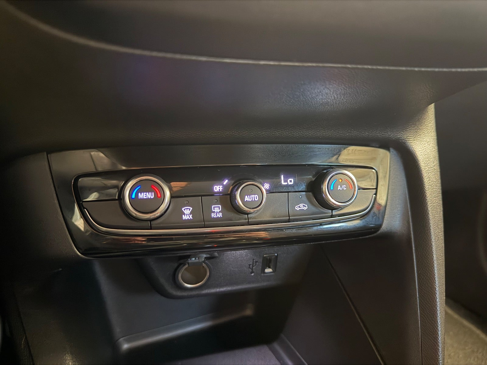 Orange Opel Corsa-e fra 2022