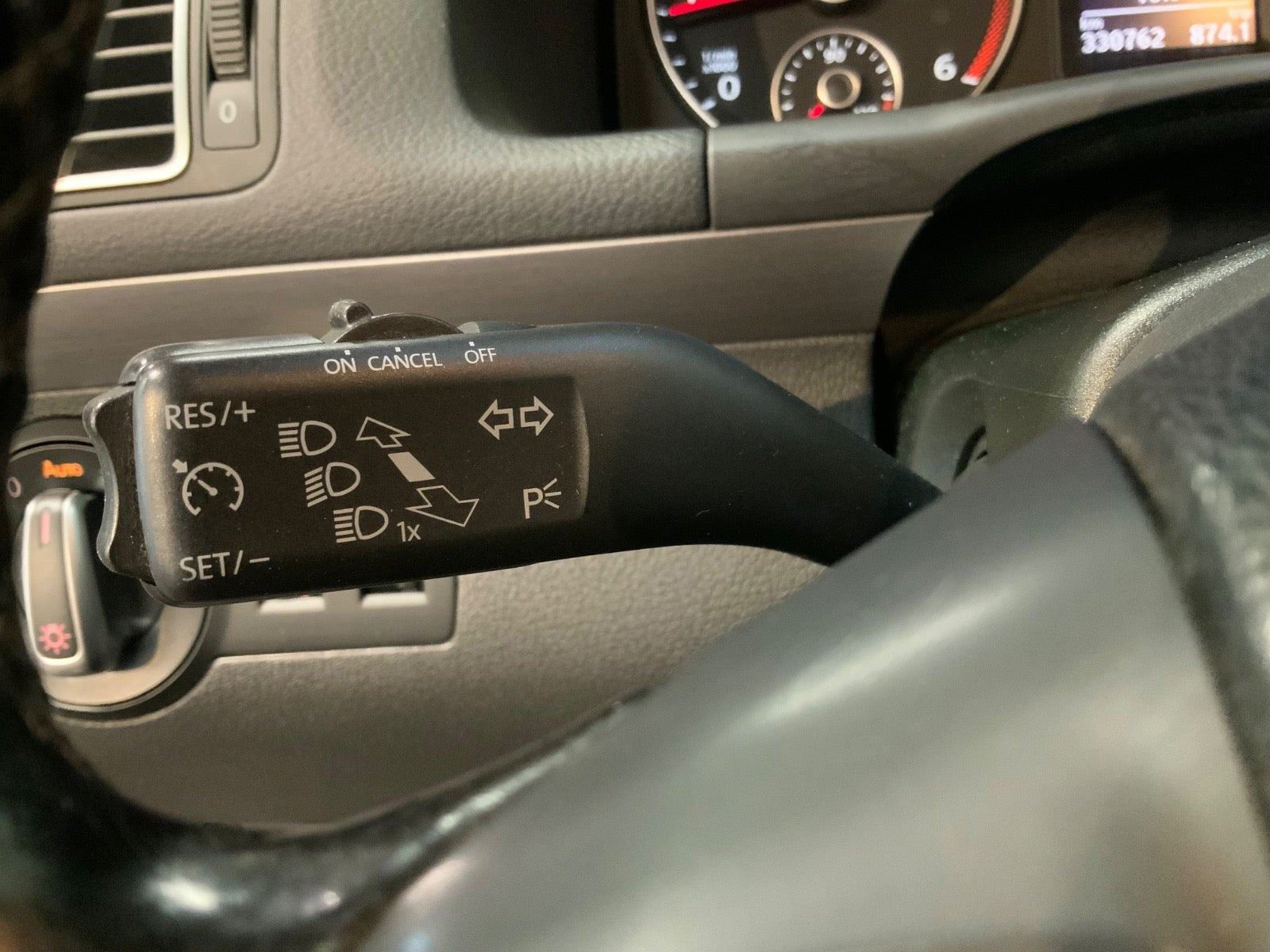 Sort VW Touran fra 2011
