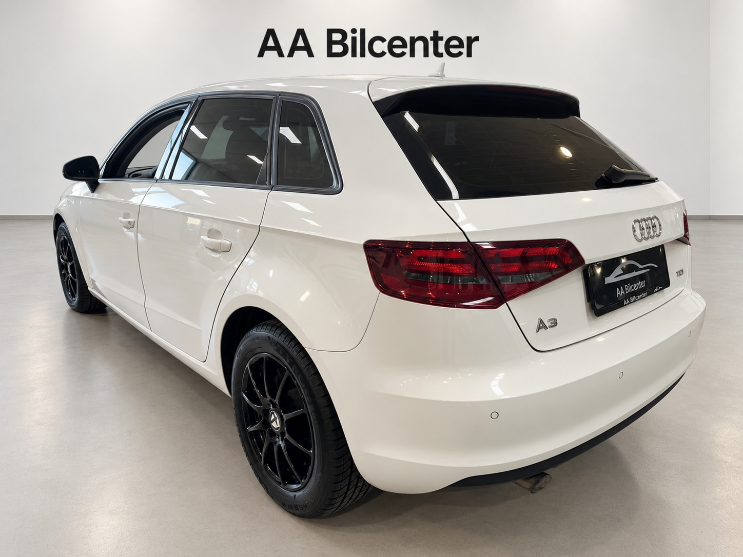 Hvid Audi A3 fra 2013