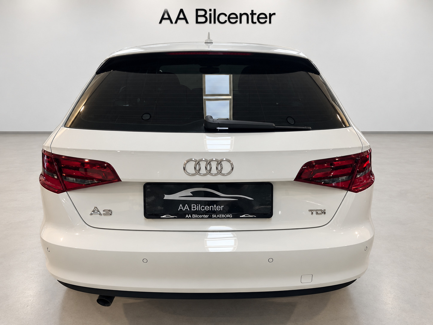 Hvid Audi A3 fra 2013