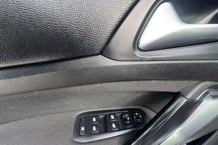 undefined Peugeot 308 fra 2019