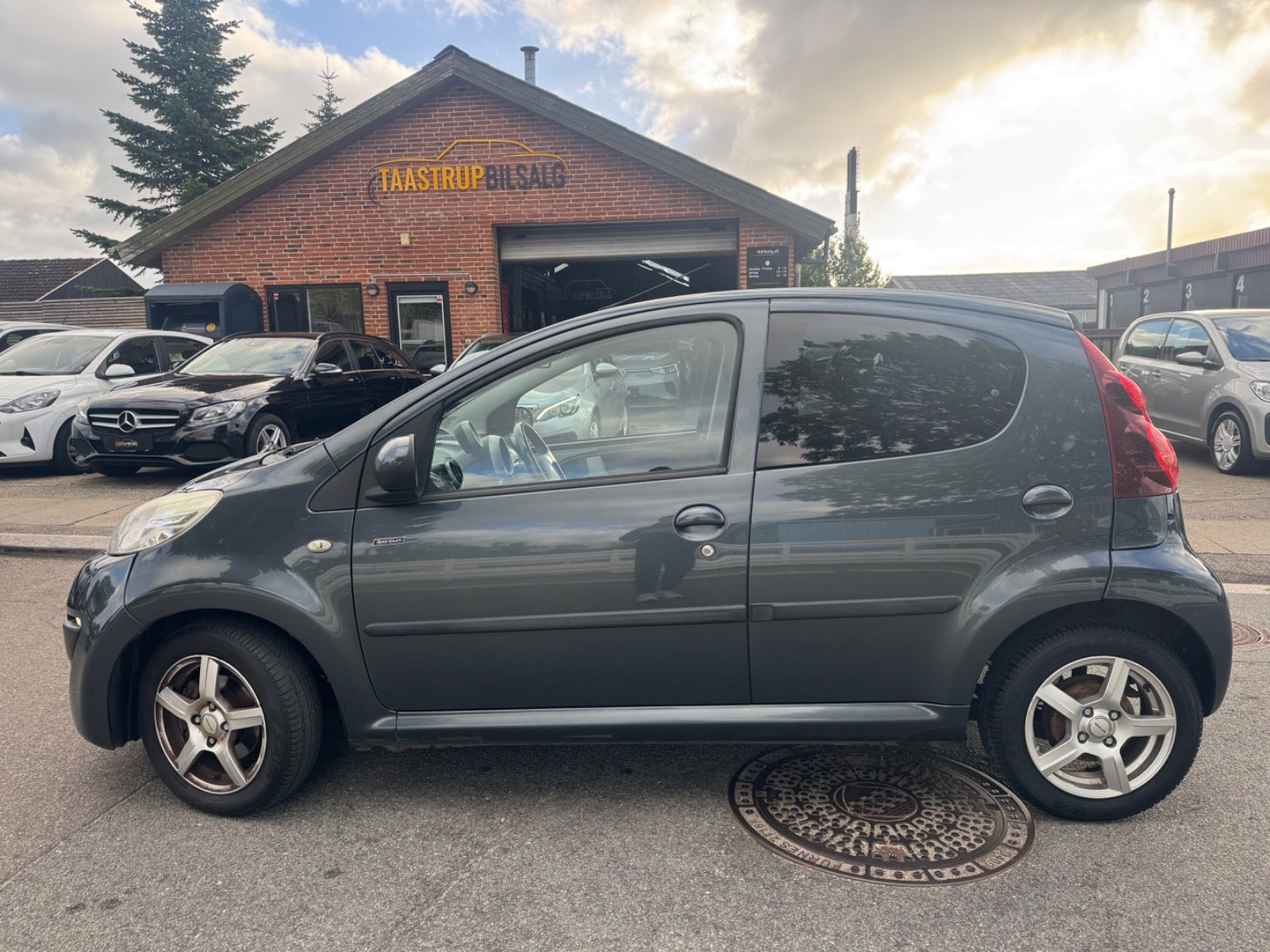 undefined Peugeot 107 fra 2007