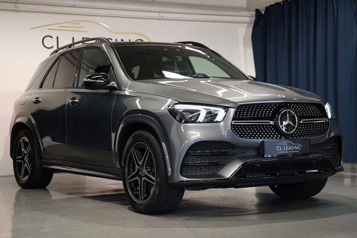 Grå Mercedes GLE350 de fra 2022