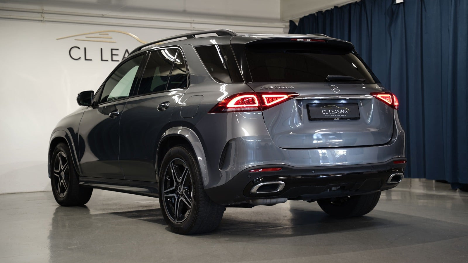 Grå Mercedes GLE350 de fra 2022