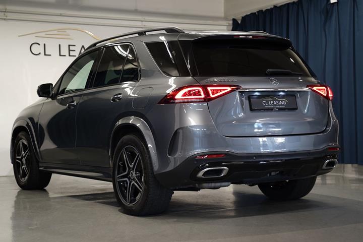 Grå Mercedes GLE350 de fra 2022