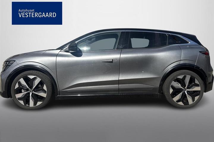 Grå Renault Megane E-Tech fra 2023