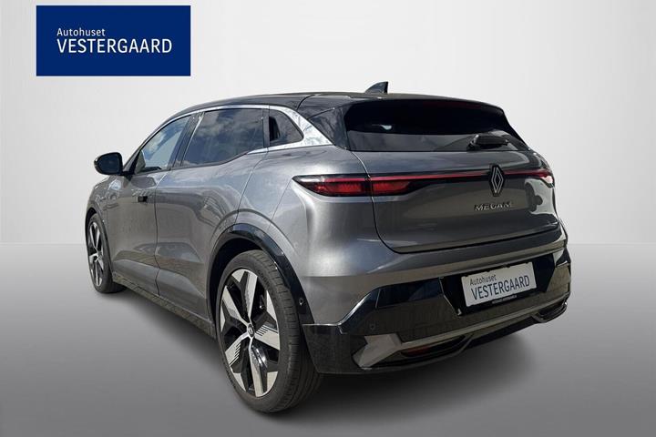 Grå Renault Megane E-Tech fra 2023