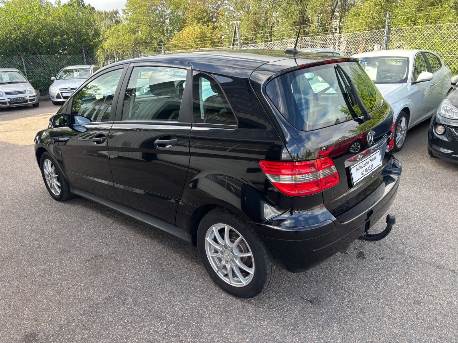 Sort Mercedes B180 fra 2007