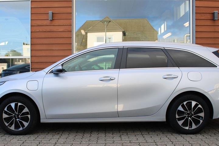 Sølv Kia Ceed fra 2020