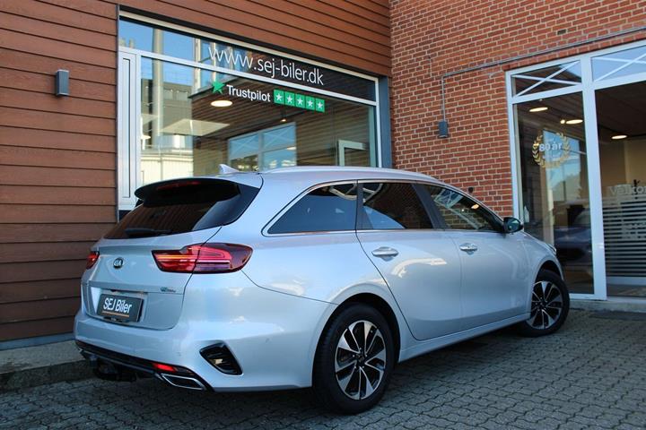 Sølv Kia Ceed fra 2020