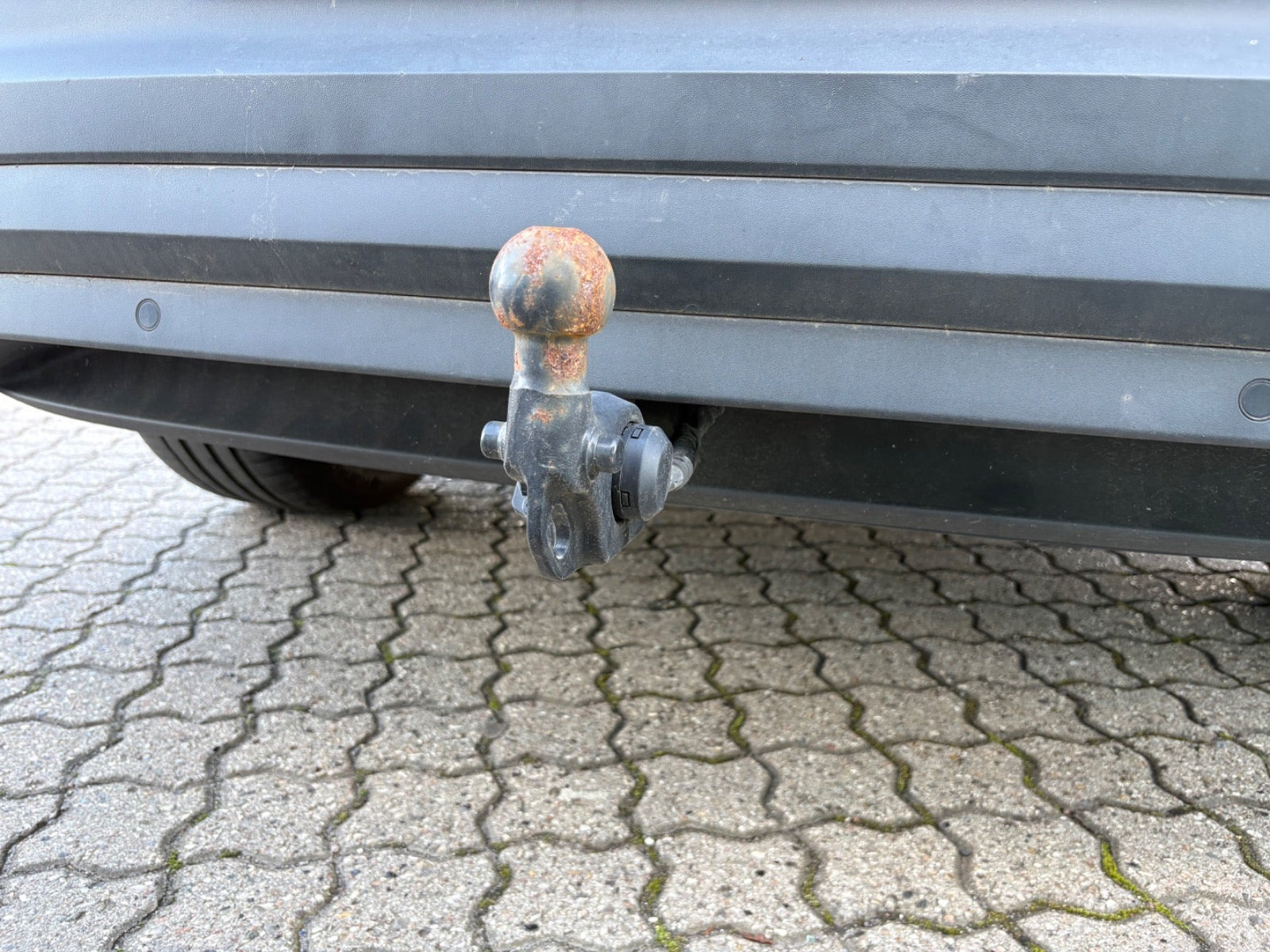 Hvid VW ID.4 fra 2023