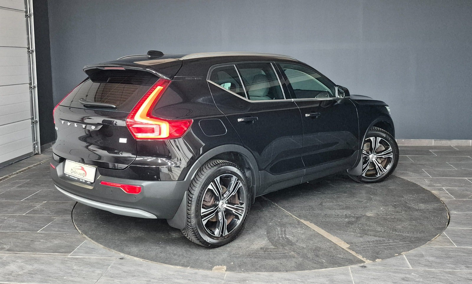Sort Volvo XC40 fra 2021