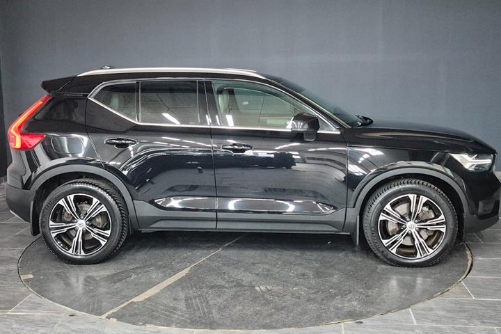 Sort Volvo XC40 fra 2021