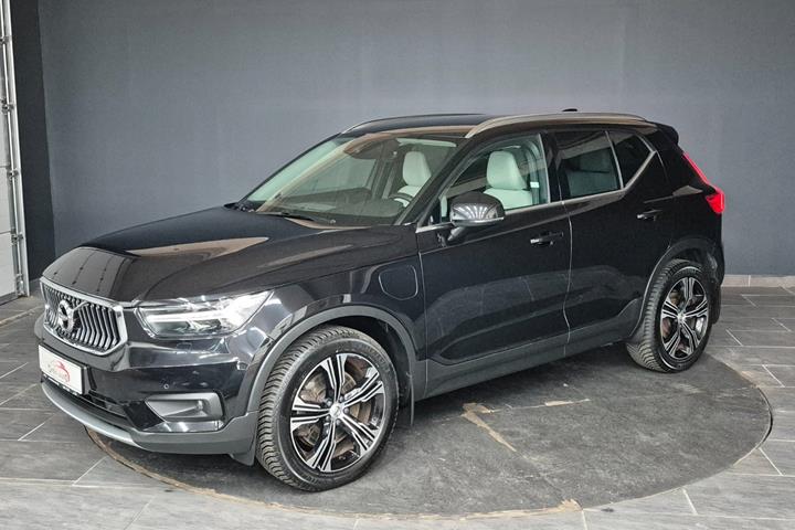 Sort Volvo XC40 fra 2021