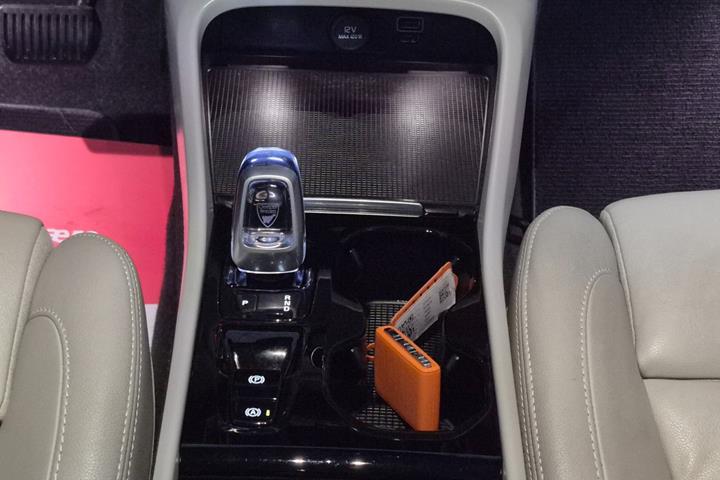 Sort Volvo XC40 fra 2021