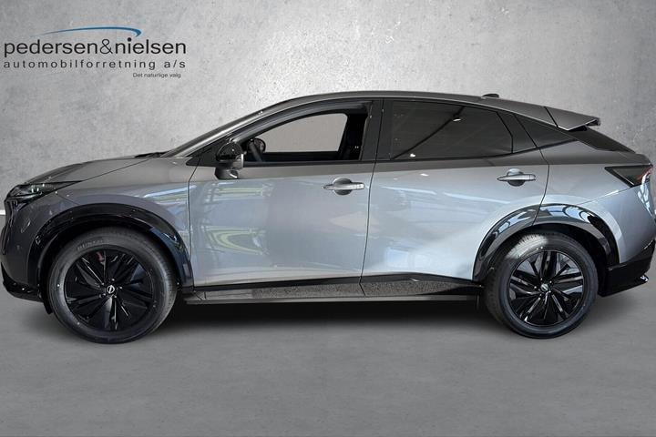 Sort Nissan Ariya fra 2026