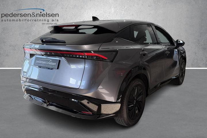 Sort Nissan Ariya fra 2026