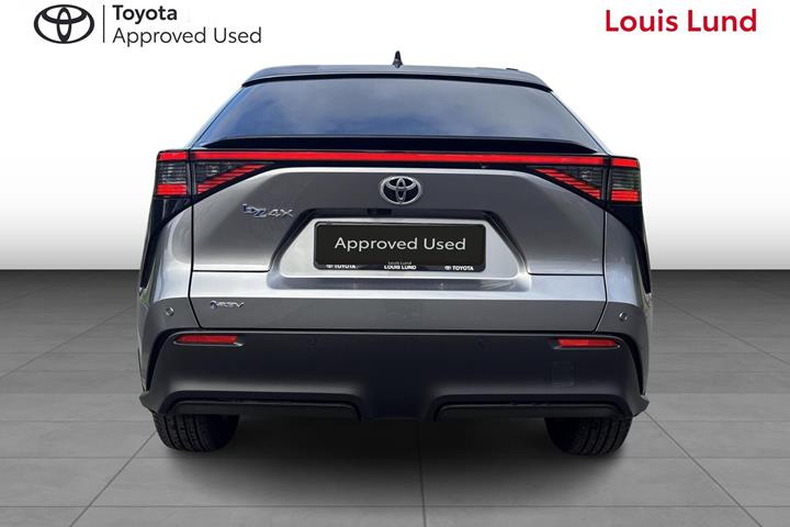 undefined Toyota BZ4X fra 2025