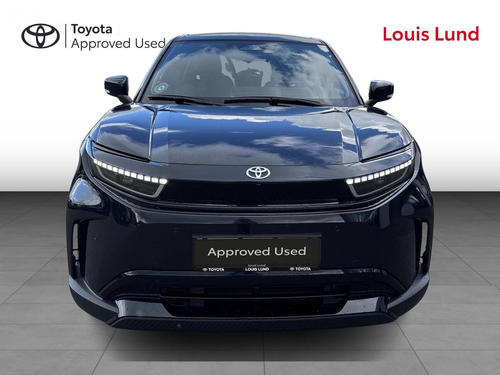 Sort Toyota Urban Cruiser fra 2026