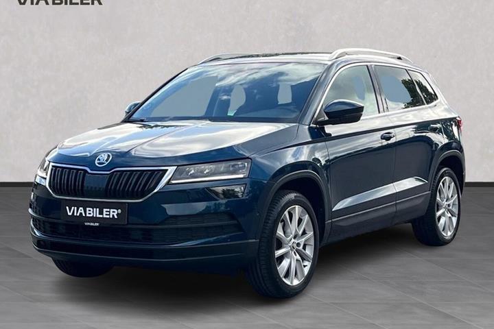 Blå Skoda Karoq fra 2022