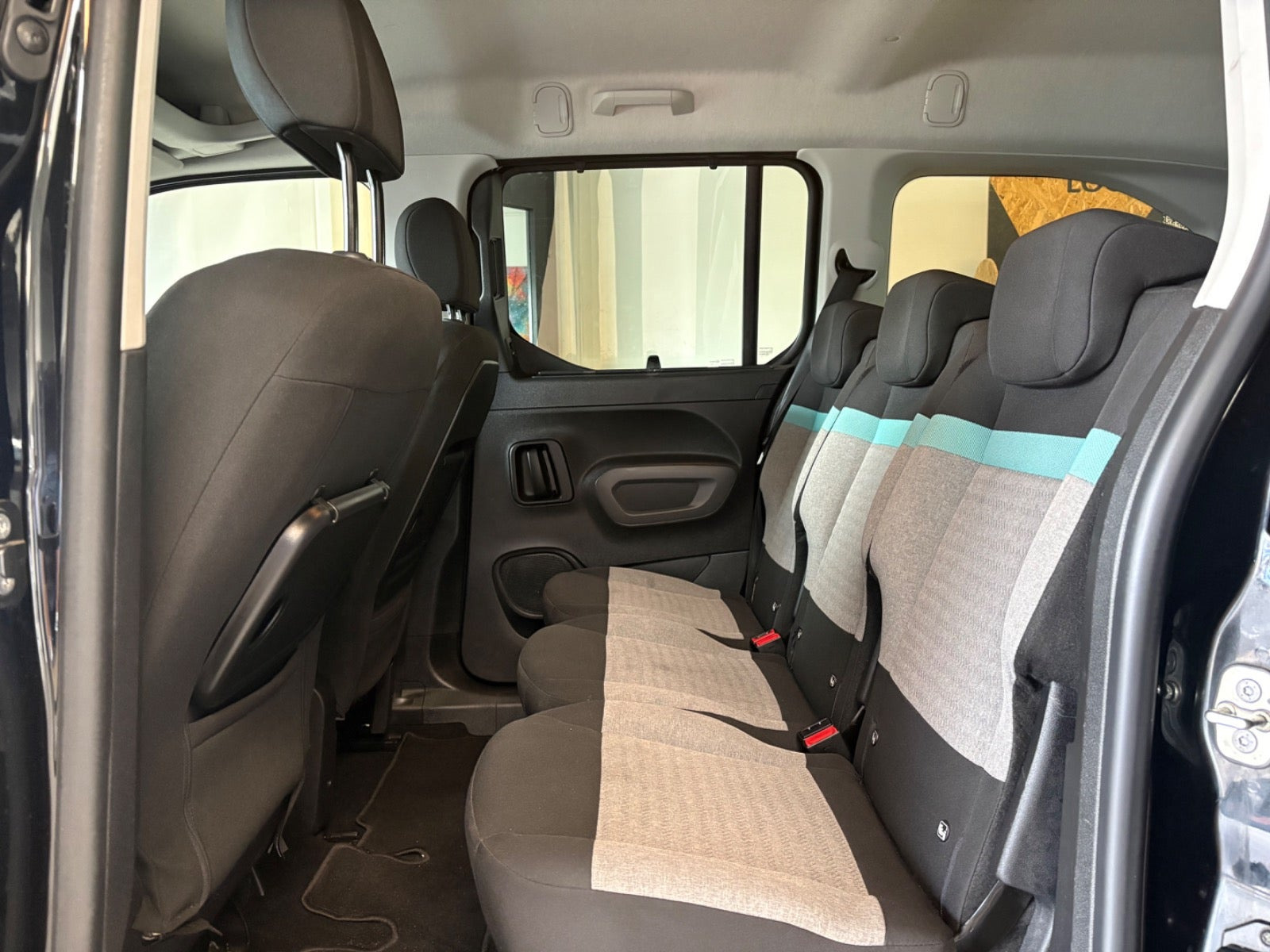 Sort Citroën ë-Berlingo fra 2022
