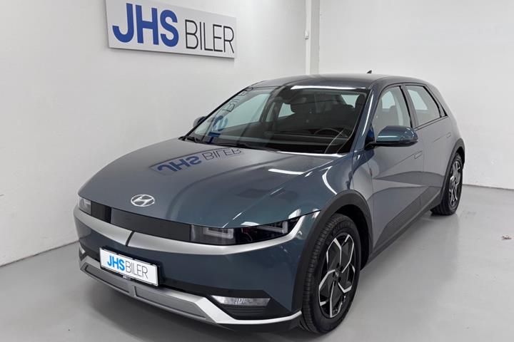 Grøn Hyundai Ioniq 5 fra 2021 set udefra