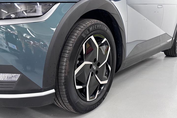 Grøn Hyundai Ioniq 5 fra 2021