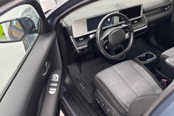 Grøn Hyundai Ioniq 5 fra 2021