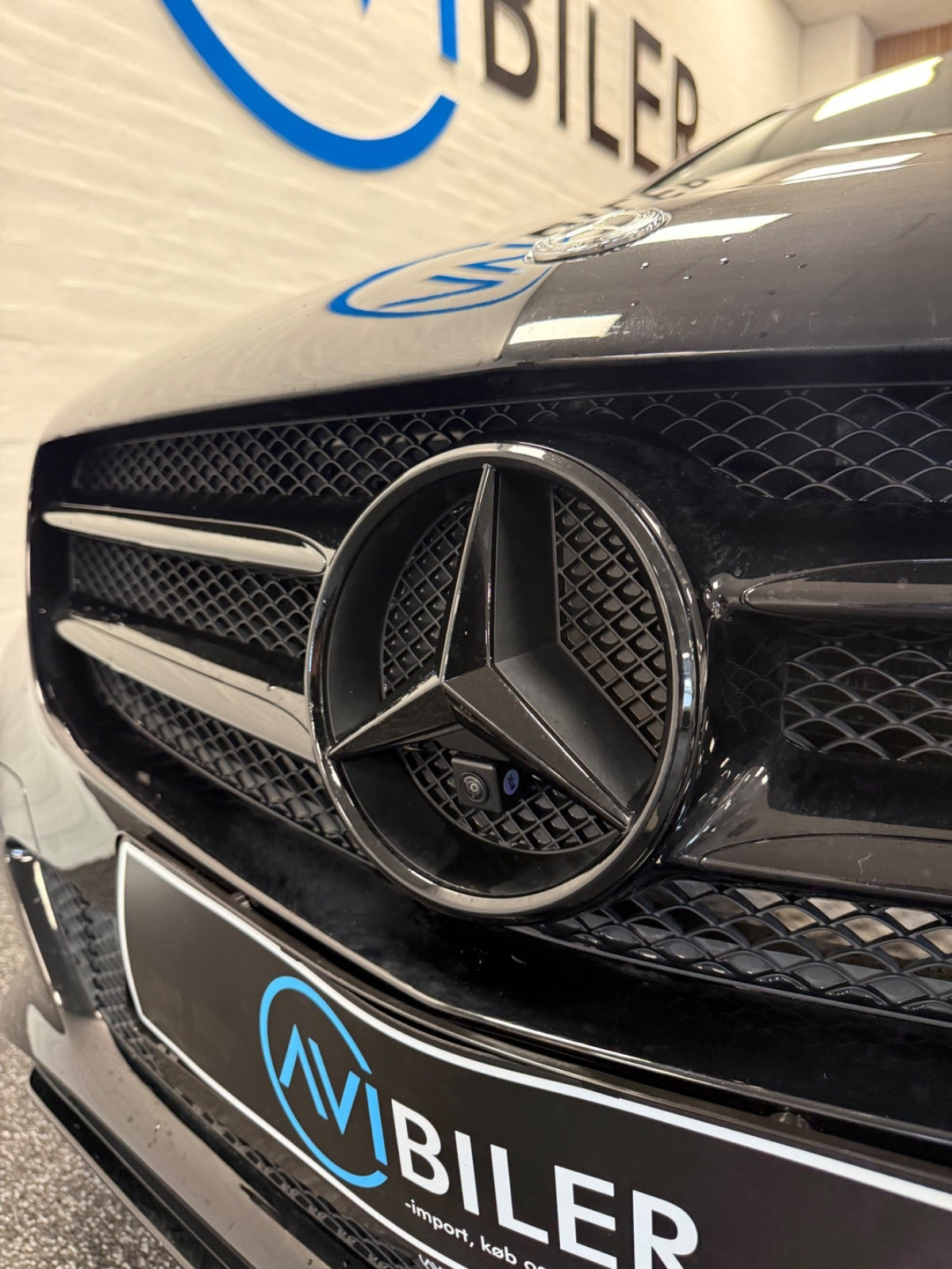 Sort Mercedes B200 d fra 2019