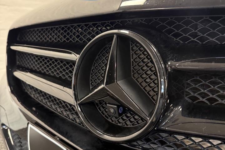 Sort Mercedes B200 d fra 2019