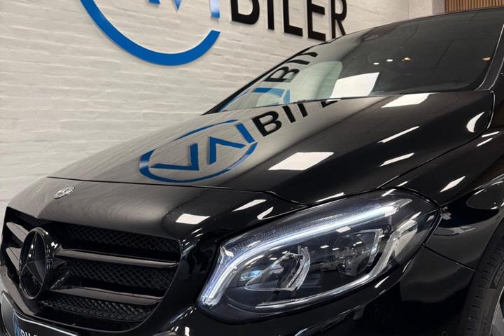 Sort Mercedes B200 d fra 2019
