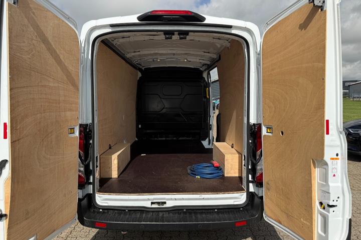 Hvid Ford E-Transit 350 L3 Van fra 2023