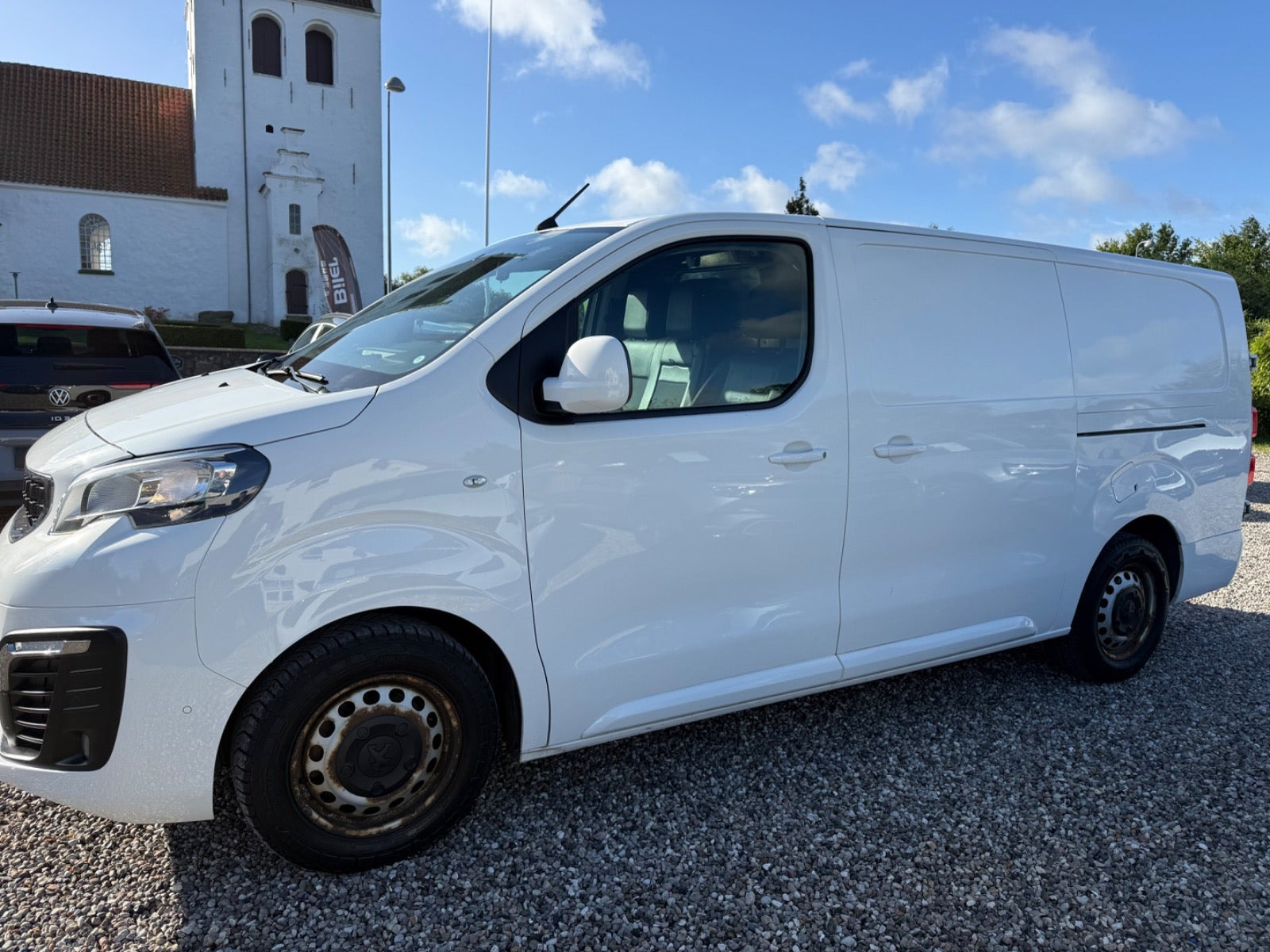 Hvid Peugeot Expert fra 2018