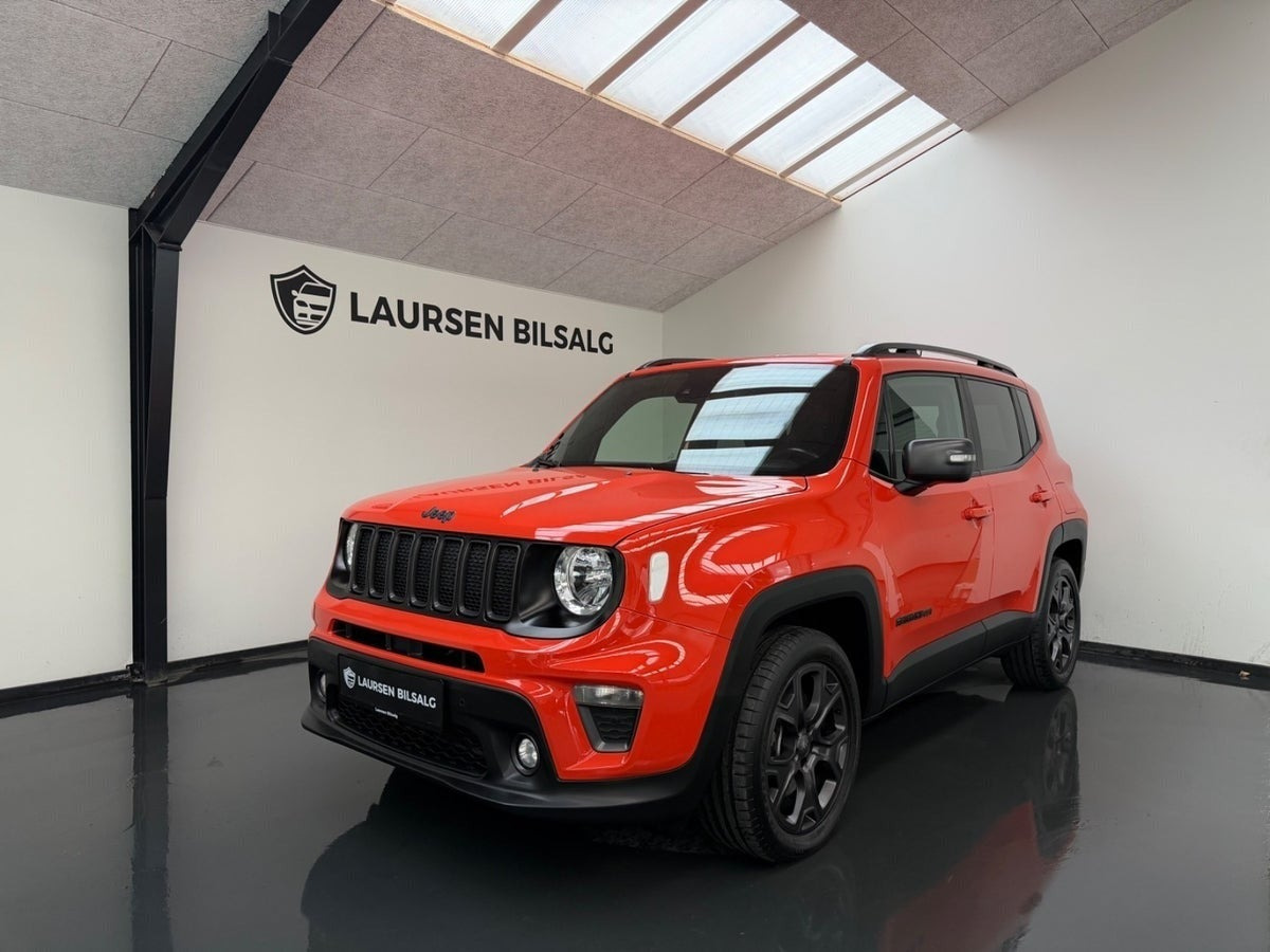Orange Jeep Renegade fra 2022