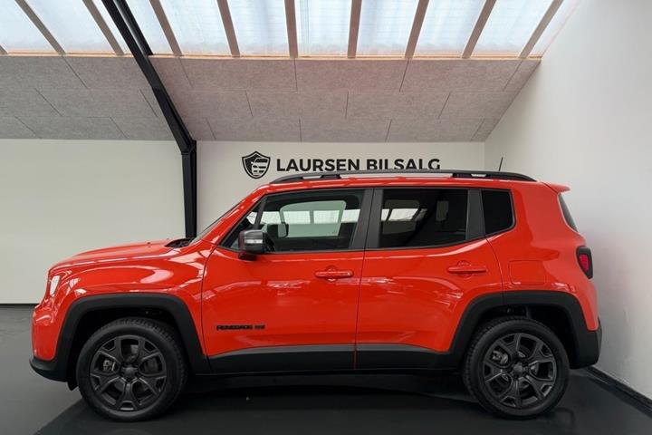Orange Jeep Renegade fra 2022