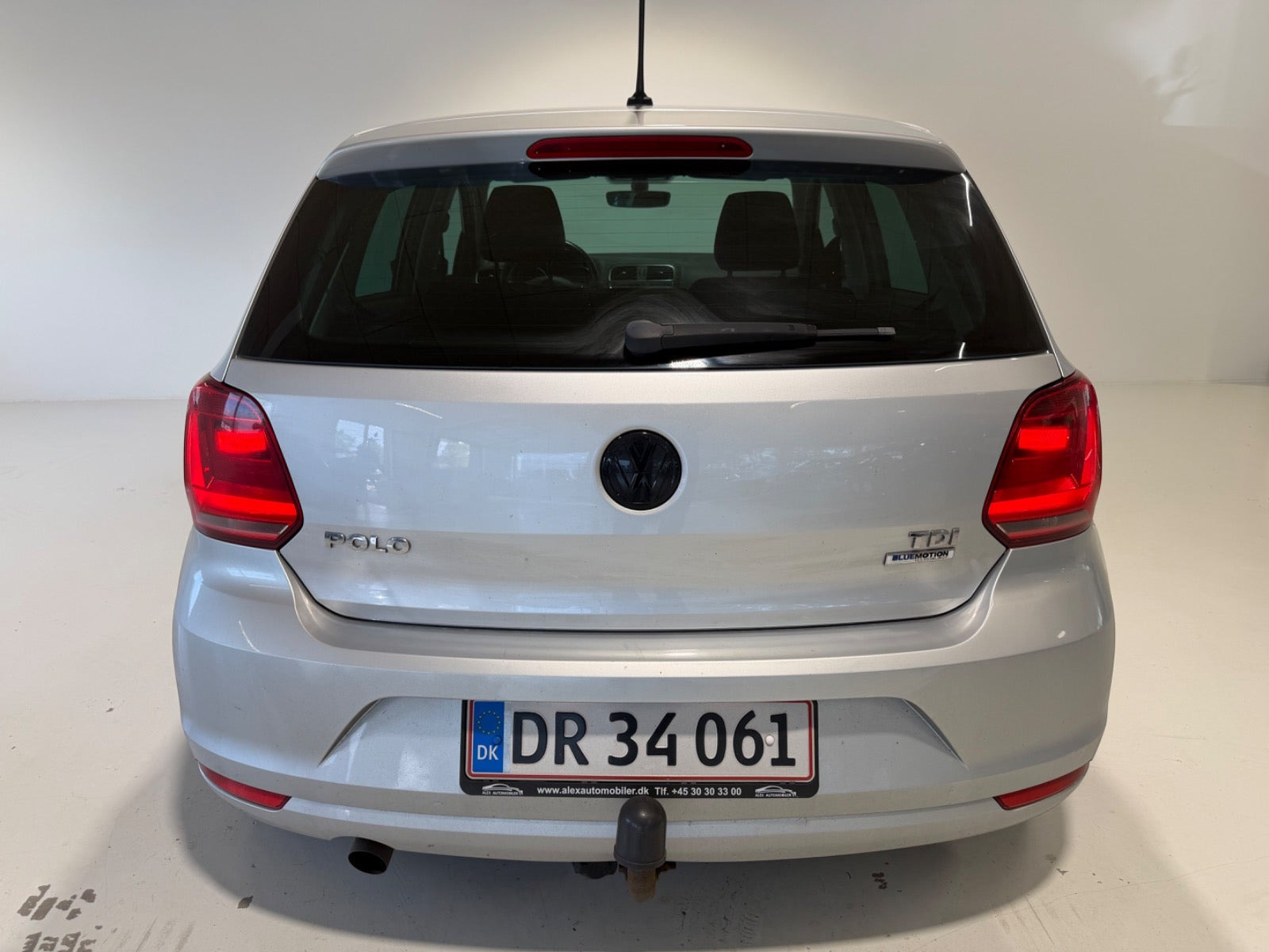 Sølv VW Polo fra 2015