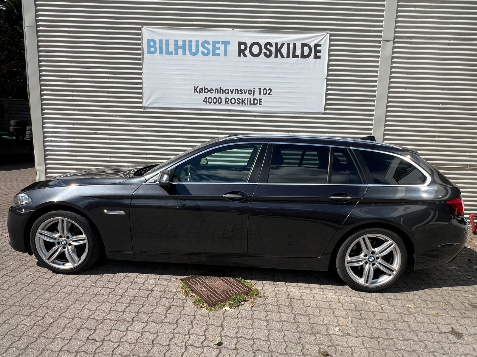 Sort BMW 525d fra 2013