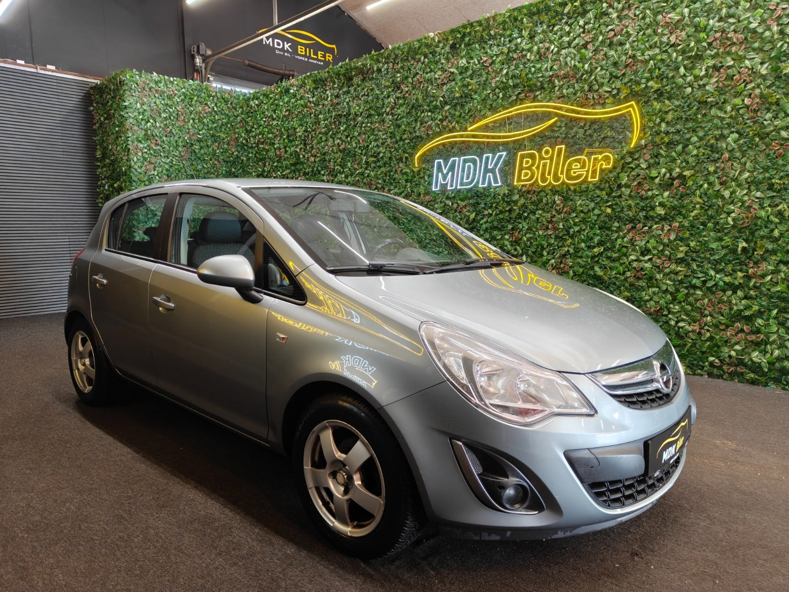 Opel Corsa 1,4 16V Cosmo