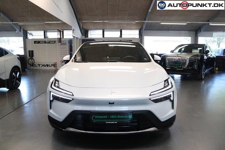 Hvid Polestar 4 fra 2025
