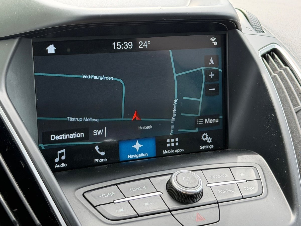 Hvid Ford C-MAX fra 2018